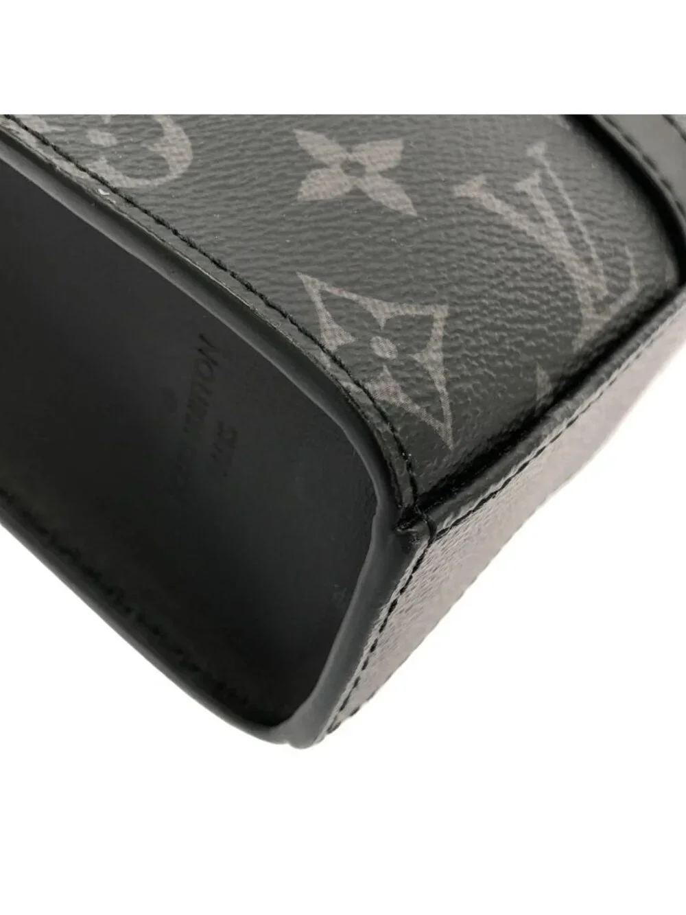 Louis Vuitton Monogram Eclipse Sac Plat Cross